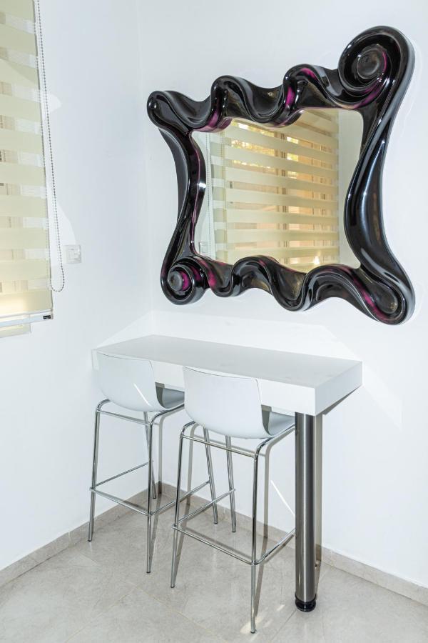 סטודיו 10 Apartment *